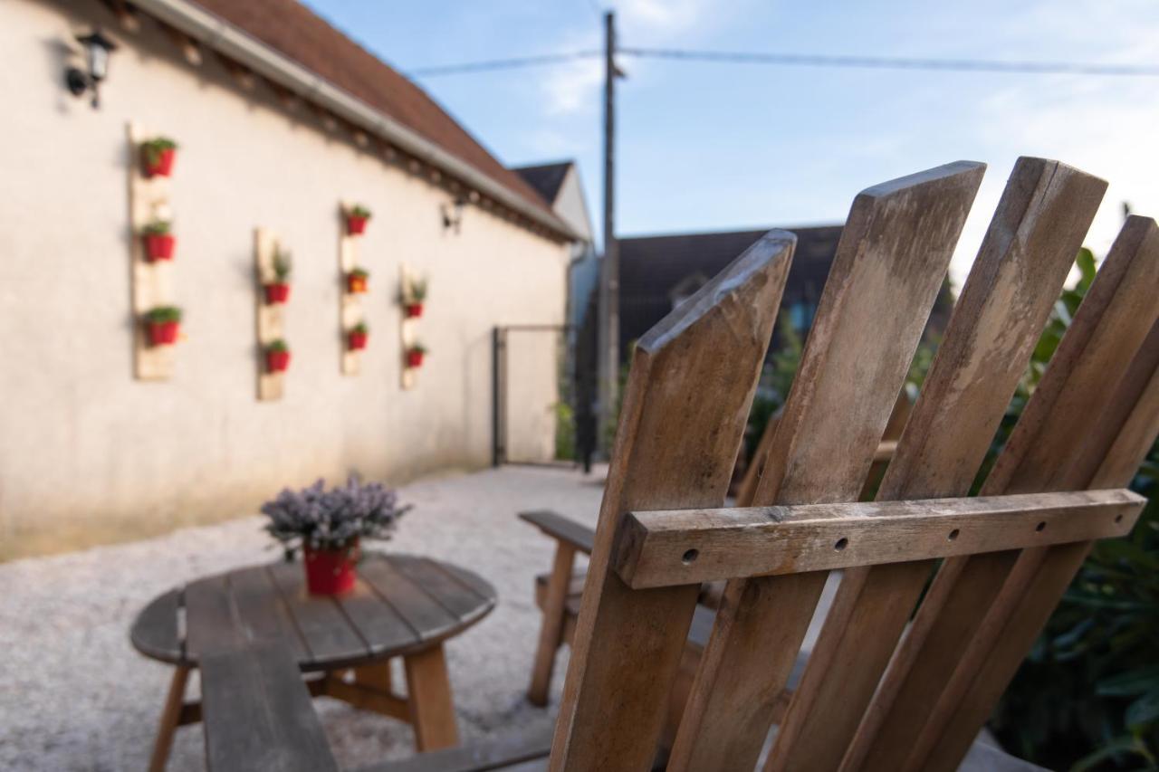 J&J Room - Hebergement D'Exception Pres De Provins! Le Bas Courton Luaran gambar