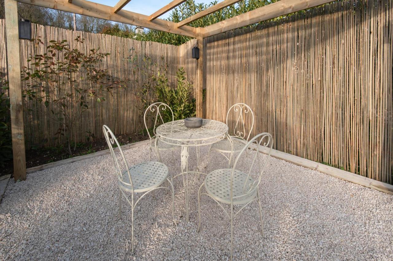 J&J Room - Hebergement D'Exception Pres De Provins! Le Bas Courton Luaran gambar