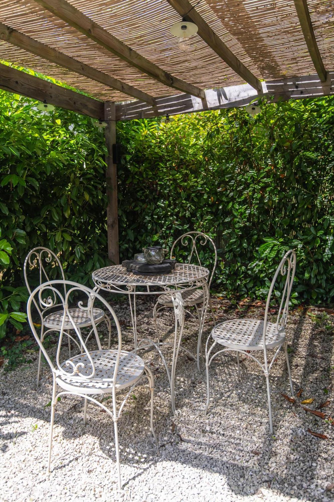 J&J Room - Hebergement D'Exception Pres De Provins! Le Bas Courton Luaran gambar